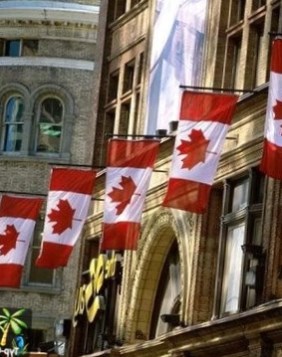 Канада откроет в Украине два визовых центра до конца 2013 года
