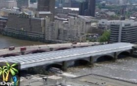 Великобритания: Солнечный мост открывается в Лондоне